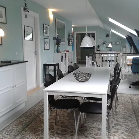 Bed & Breakfast Holmegaard *